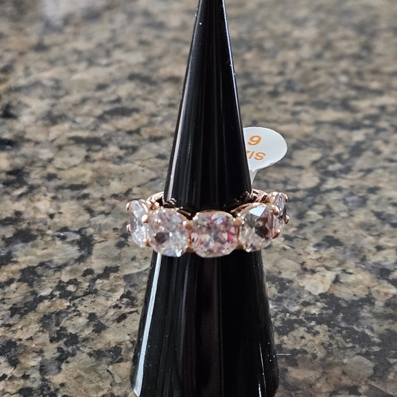 Bomb Party RG39911 "The Graceful Ring" Diamond Cubic Zirconia Sz 6 - Picture 1 of 5